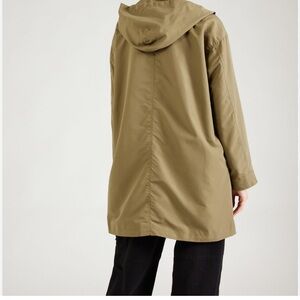 Eileen Fisher Light Khaki Windbreaker Hooded Rain Jacket Size XS